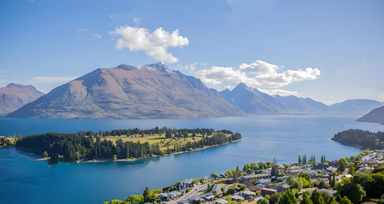 北京到新西兰南北岛全景16日游 皇后镇 基督城 凯库拉观鲸 仙蒂镇 库克山 怀托摩萤火虫洞 瓦纳卡湖 罗托鲁瓦