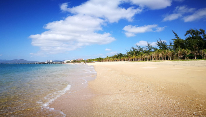 北京海南旅游5日游,蜈支洲岛,直升机体验,呀诺达,天涯海角,蜈支洲岛,三亚丝路欢乐世界