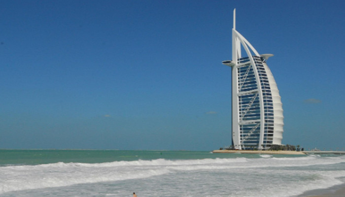 北京迪拜旅游7日游,阿布扎比,阿联酋,夜海游船+加长豪车+亚伯拉罕之家+赠沙漠冲沙