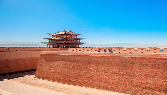 北京到甘青纯玩8日游 张掖七彩丹霞 - 嘉峪关城楼 - 大地之子 - 无界 - 莫高窟 - 鸣沙山 · 月牙泉翡翠湖 - 察尔汗盐湖 - 茶卡盐湖天空壹号