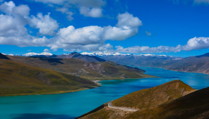 北京西藏卧飞9日游 布达拉宫+扎基寺+大昭寺（入内）雅鲁藏布大峡谷 民俗村+羊卓雍措