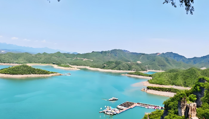 北京到易水湖团建旅游2日游 易水湖景区门票+游船,太行水镇+夜游,水瀑沟