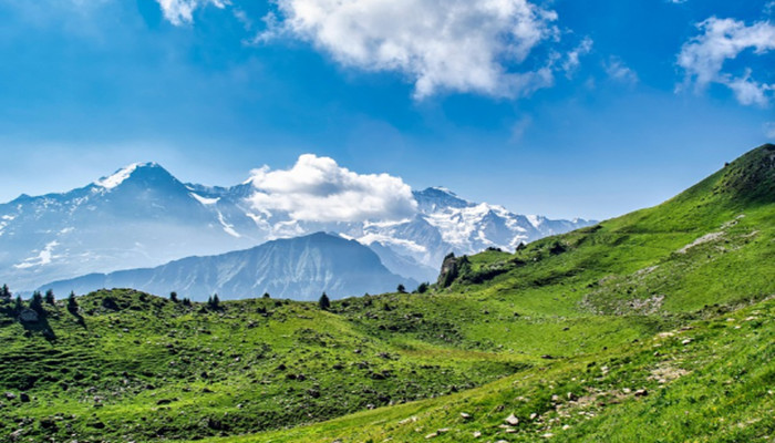 北京瑞士旅游10日游 马特洪峰+少女峰，串联冰川奇观、云端仙境、王者地标，尽览瑞士雪山极致风貌